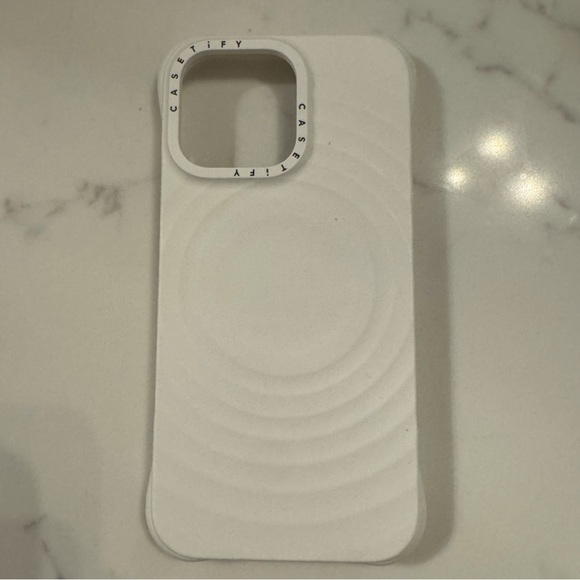 CASETiFY Ripple iPhone 15 Pro Max Case. - Picture 2 of 3